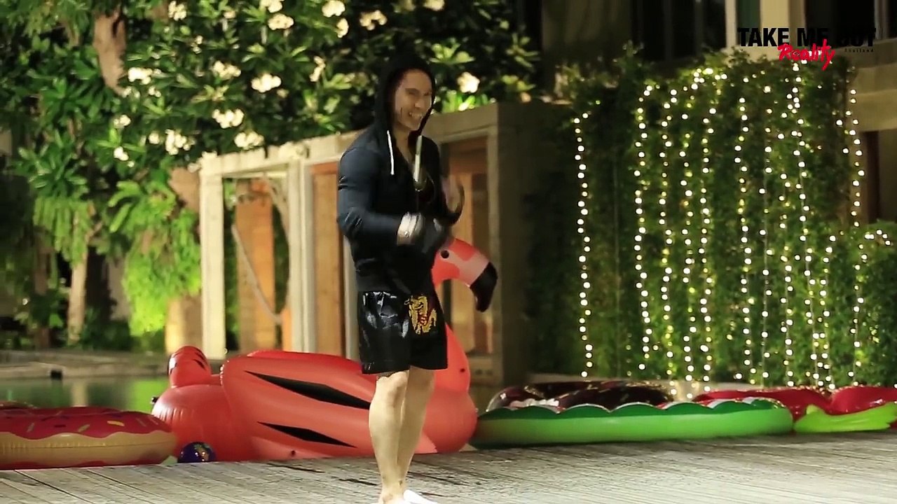 ไม่พอใจหนักมาก!! เกิดอะไรขึ้นเมื่อเฟี๊ยตบังคับนุ๊กใส่ชุดนักมวย - เทคมีเอ้าท์เรียลลิตี้-6Wcgbw-BOyY