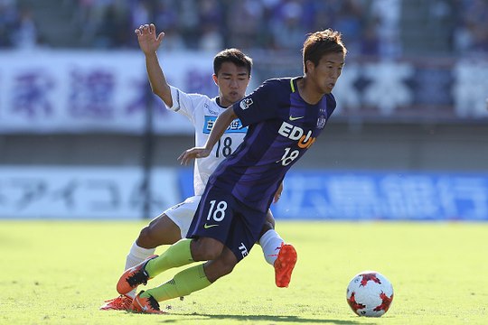 ชมไฮไลท์ลีลาการเล่นของชนาธิป 30 กันยายน - เจ1ลีก นัดที่ 28 - ซานเฟรชเช ฮิโรชิมา พบ คอนซาโดเล ซัปโปโร