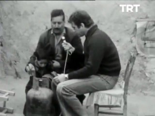 GÜNDE BİR KÜÇÜK TÜP BİTİREN ÇOCUK