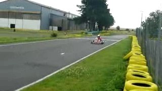 2 karting intrepid en tête de la course de dunois kart