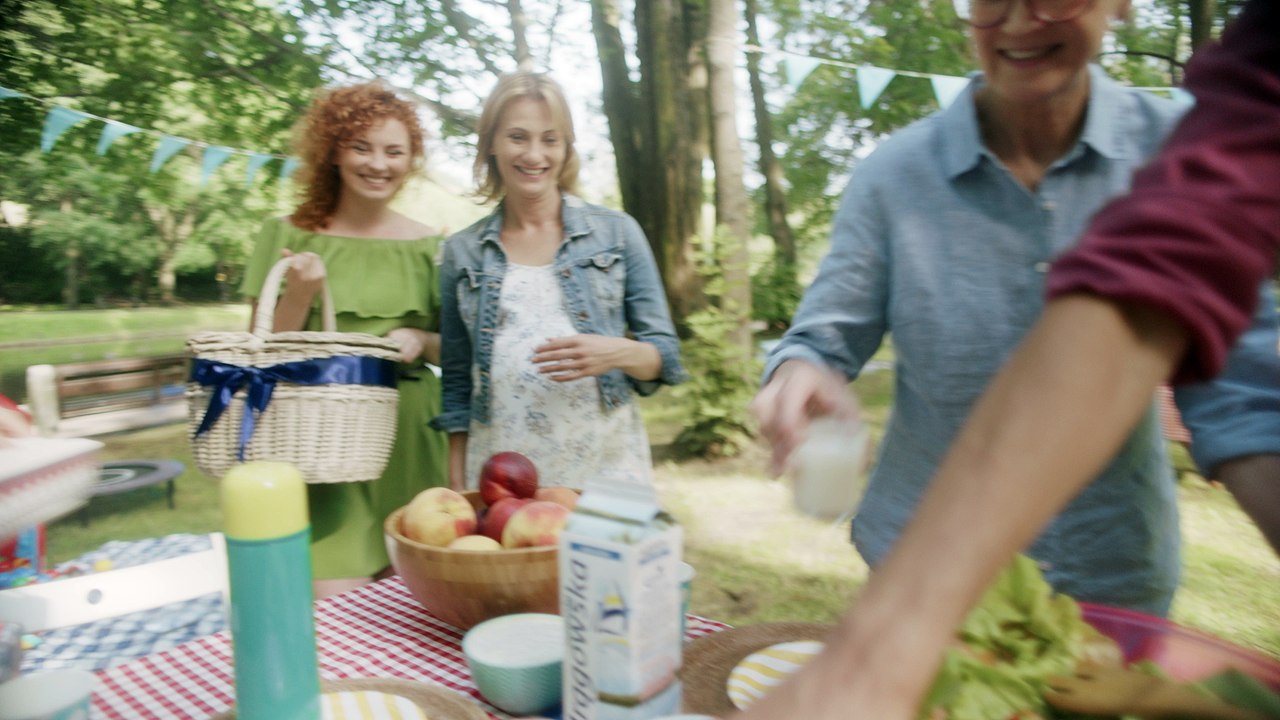 MAŚLANKA MRĄGOWSKA - commercial Dircut