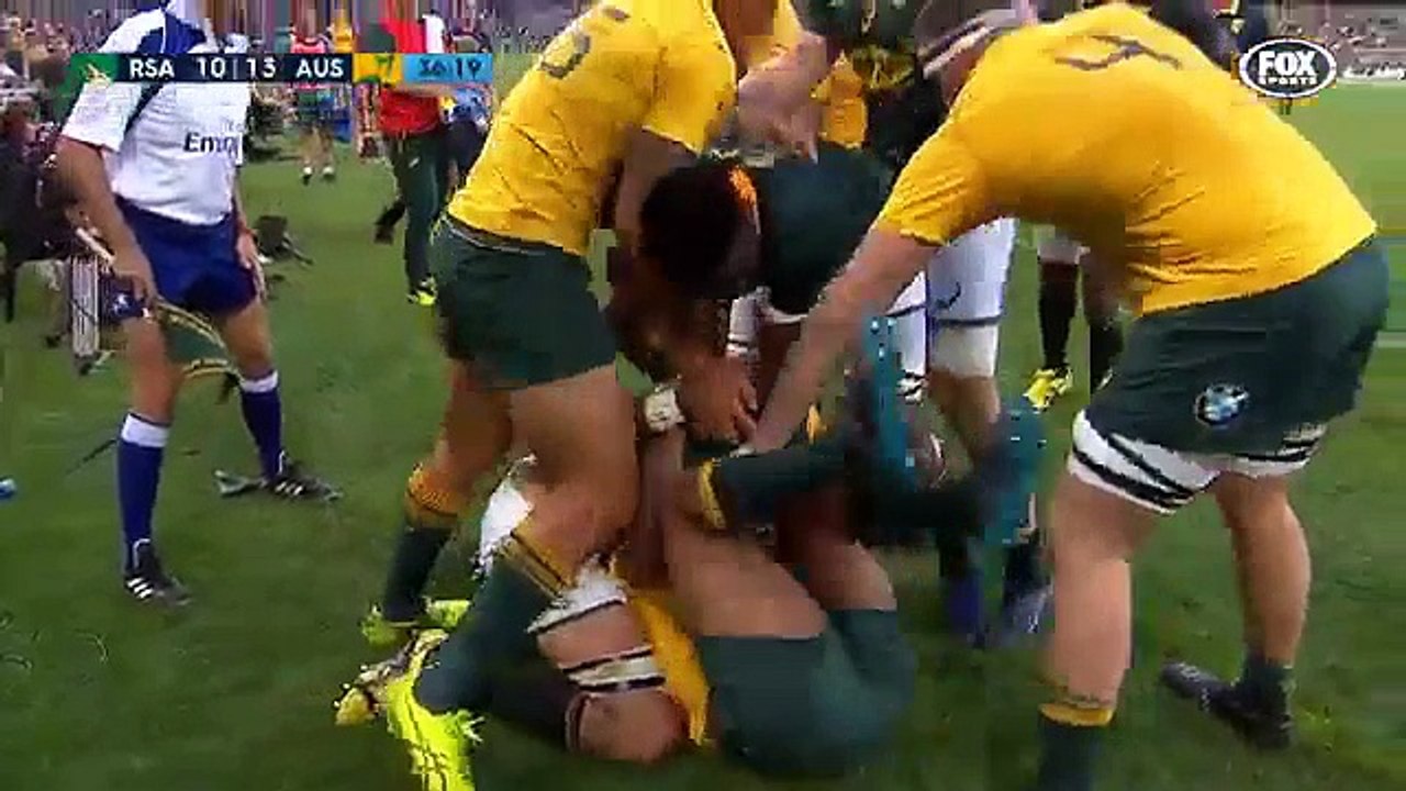 Israel Folau tire les cheveux de Leyds, Etzebeth s'emporte