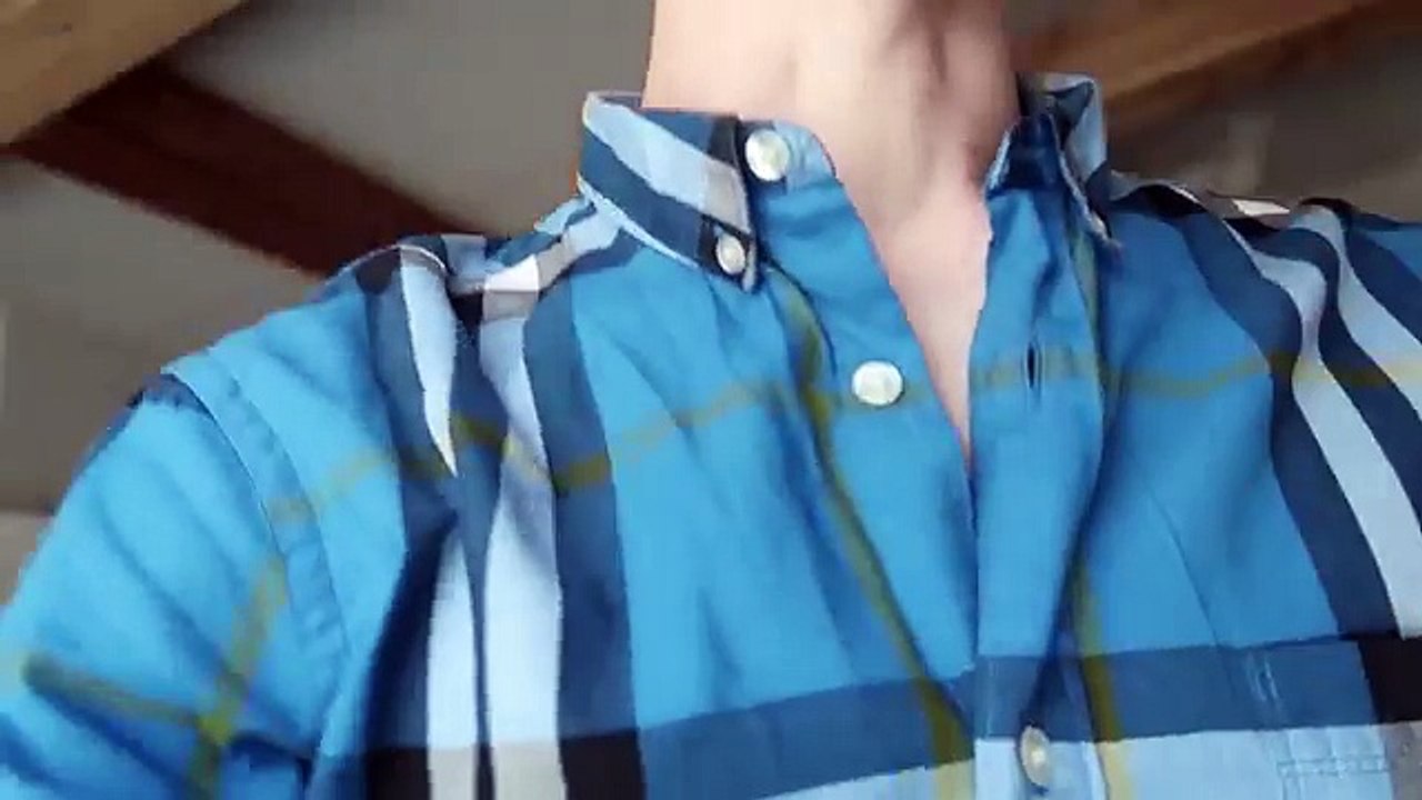 HICKEY PRANK ON GIRLFRIEND ( ALMOST GETS VIOLENT) !!