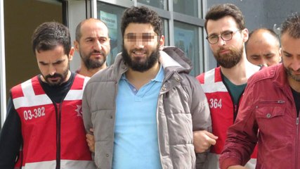 Ataşehir'de Kadın Yumrukladı, Emniyet'ten Sırıtarak Çıktı