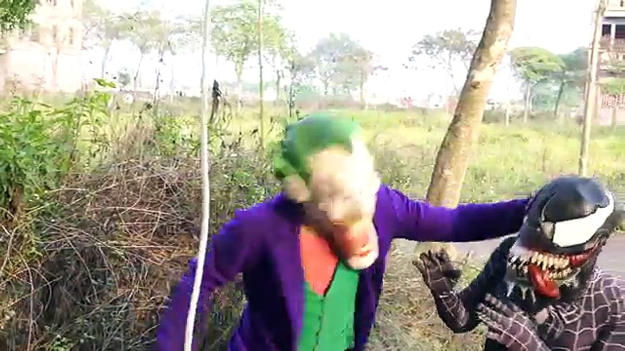Little Spiderman chased Venom Frozen Elsa Peel giant egg Joker theft Police arrest Superhero funny
