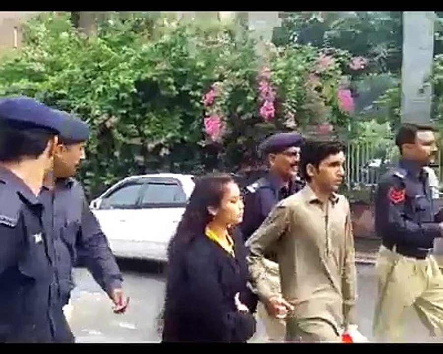 14 years old girl married to her lover in court