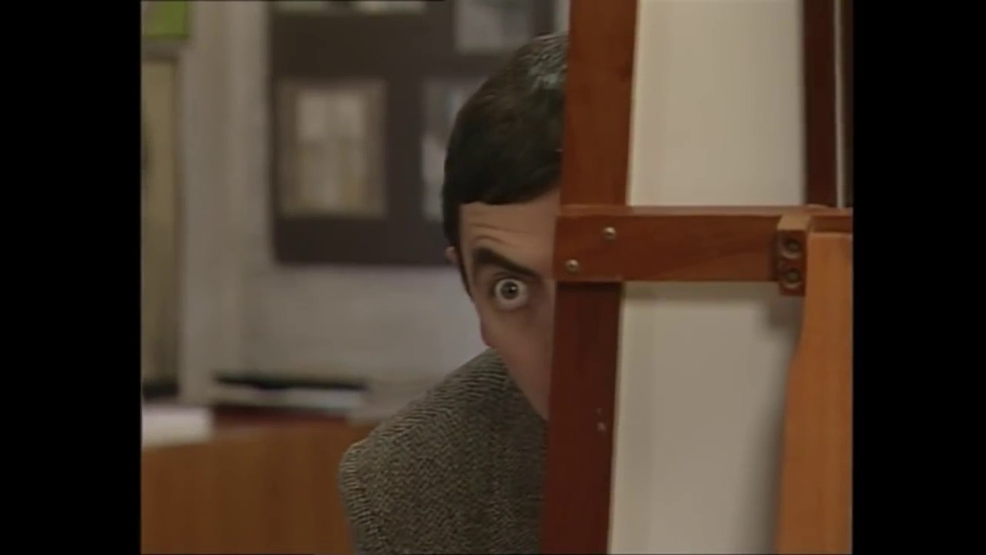 Mr Bean: The Whole Bean - Clip: Mr. Bean goes to art class