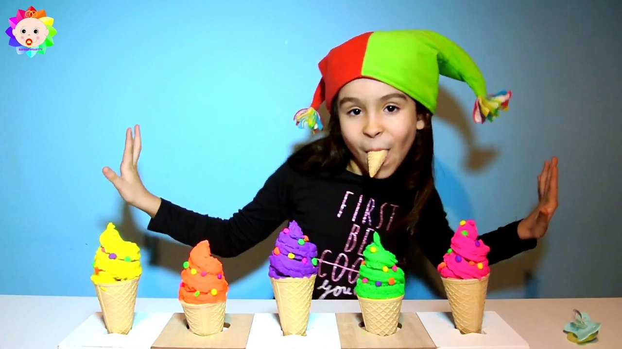 Play Doh Ice Cream Popsicles with Molds - Playdough For Children Learn colors Balloon Surprise Songs