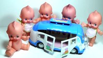 5 Little Baby Jumping on the Bed Car - Five Little Baby Jumping with Nursery Rhymes for Babies #3