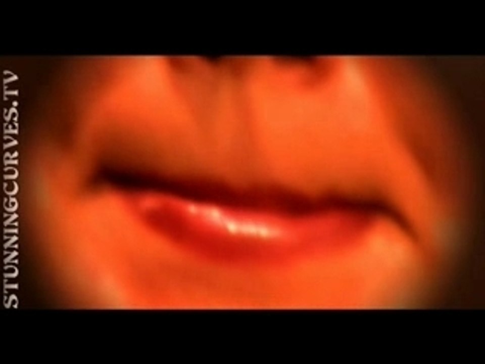 Stunning Lips 0003 - StunningCurves.TV