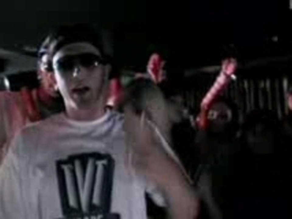 Hecklah & Coch ft. Sido - Wir Reissen Den Club ab