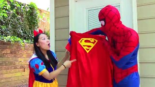 Elsa Kisses Spiderman Frog! w/ Snow white, maleficent, dentist funny superhero video