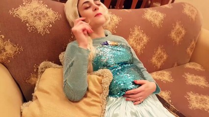 FROZEN ELSA VS BATMAN VS SPIDERMAN VS MALEFICENT - FAT ELSA - SUPERHERO FUN IN REAL LIFE- EPISODE 5