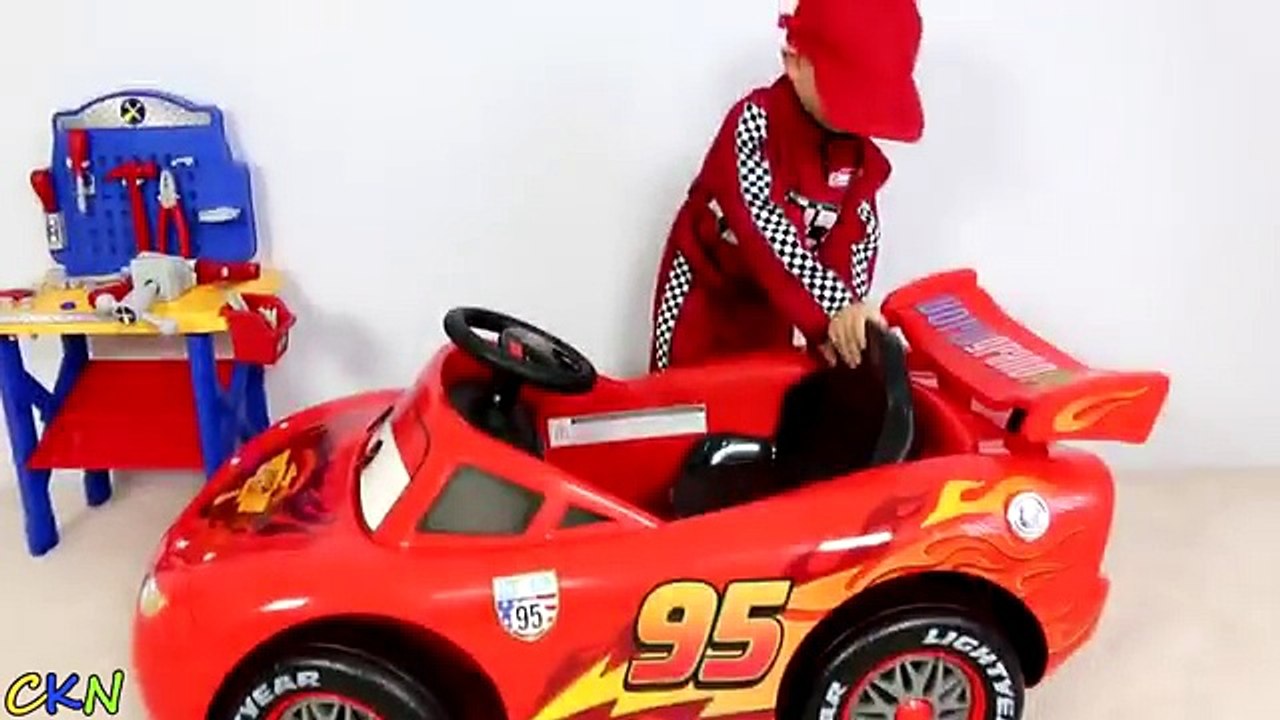 Unboxing Disney Cars Lightning McQueen Battery-Powered Ride On Car 12V Test Drive Ckn Toys