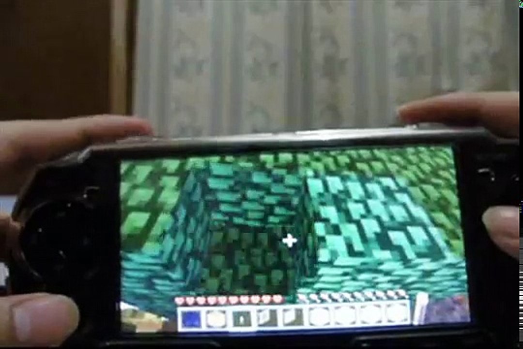 Minecraft Alpha (Homebrew) for PSP + Link