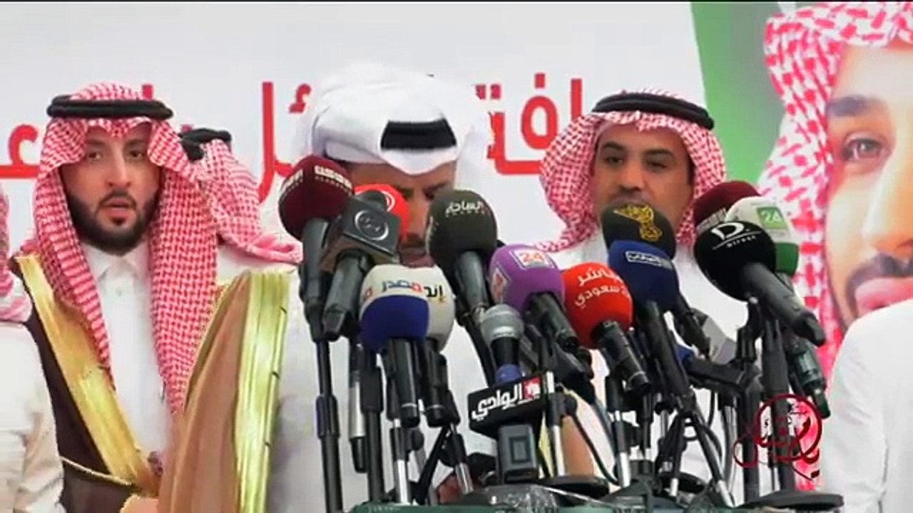 القصيدة التي بسببها سُحبت جنسية الشاعر القطري محمد  بن فطيس المري