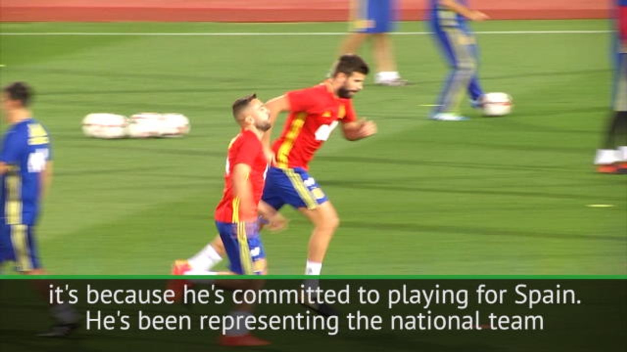 Pique is 'committed' to Spain - Viera