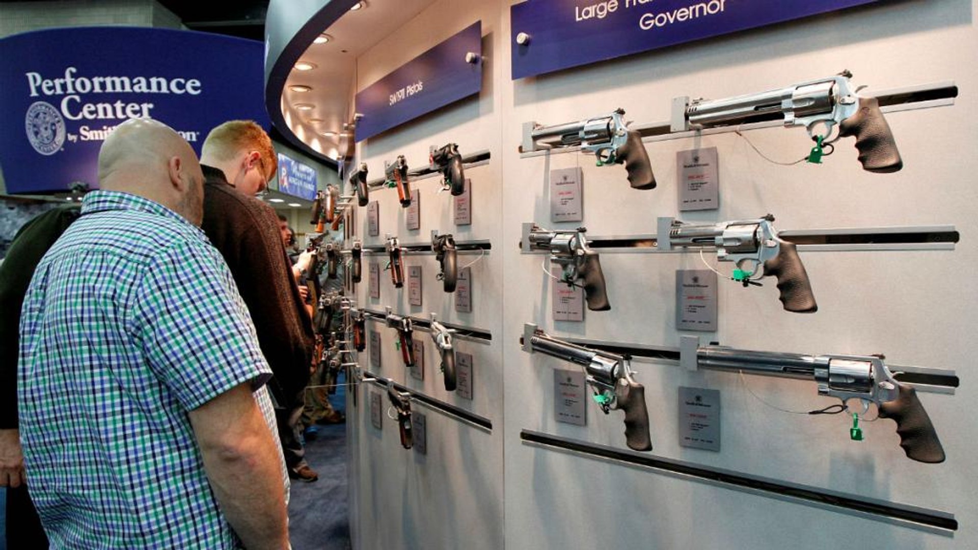 Massacre de Las Vegas relança debate sobre as armas nos EUA