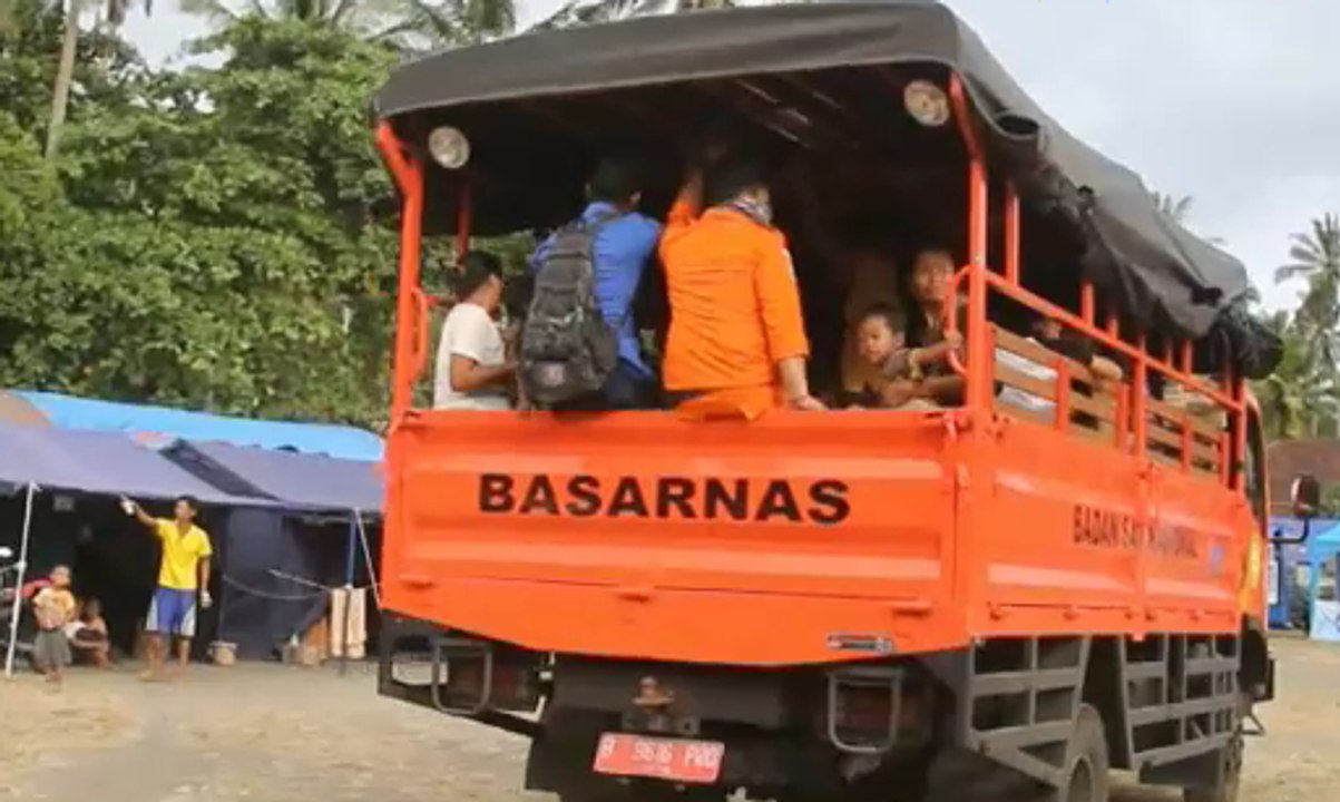 3.222 Warga Bali Dipulangkan ke Desa Asal