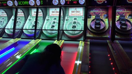 Angel VS Crystal - Pie to the Face Arcade Challenge
