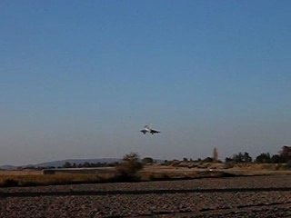 Atterrissage en piste 35 mirage 2000 sur la BA 115.