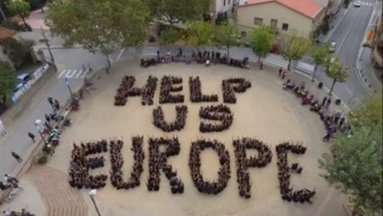 Catalonians spell out 'help us Europe' in independence plea