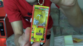 Matts Mail - Mini Toy Soldier Claw Machine!!​​​ | Matt3756​​​