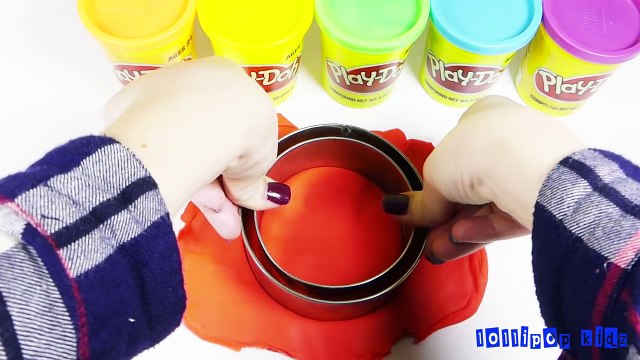 Learn Colors and ABCs w/ Play Doh Modeling Clay abcdefghijklmnopqrstuvwxyz