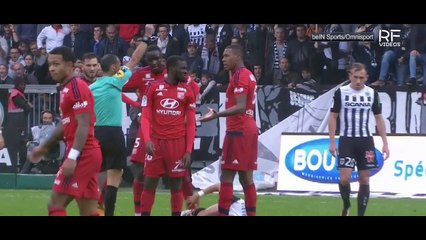 LYON'S MARCELO RECEIVES ABSURD RED CARD