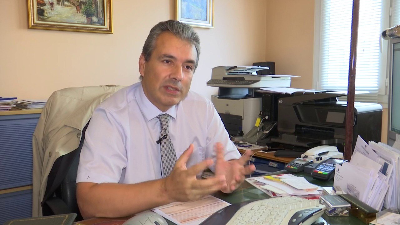 "Du pipi par terre", "pas de papier". Pourquoi de nombreux élèves boudent les toilettes de leur établissement