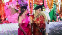 Tanishaa Mukerji At Durga Pooja 2017 _ Tanishaa Mukerji Attends Durga Puja _ Navratri 2017-STmynwcsQo0