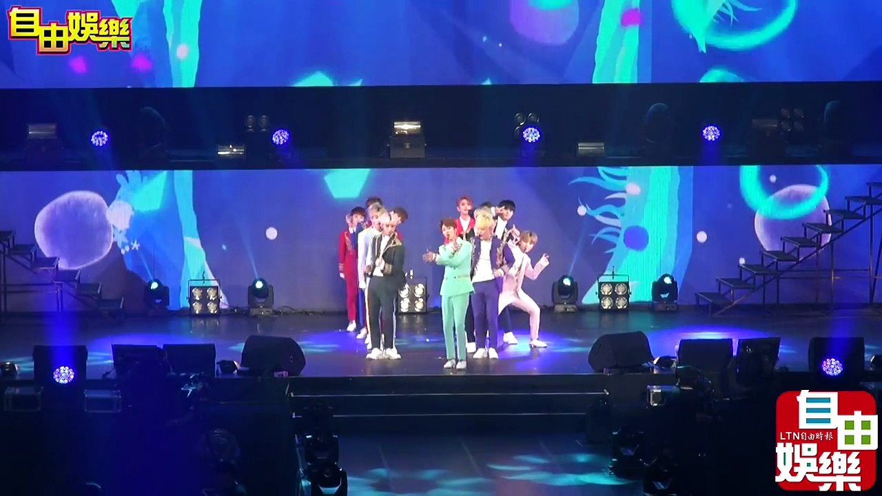韓團SEVENTEEN演唱會-5u8w-g20emE