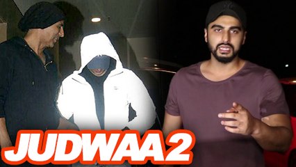 Akshay Kumar With Family and Arjun Kapoor Watch Varun Dhawan's JUDWAA 2