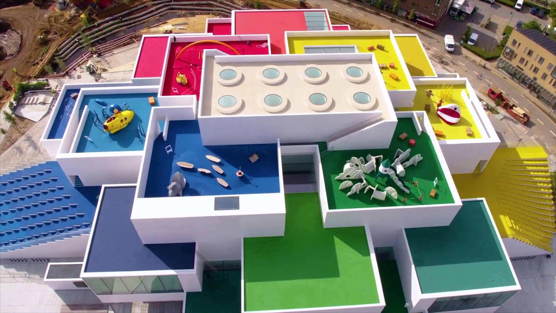 Visitez la LEGO House au Danemark - Vidéo Dailymotion