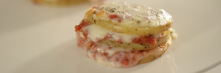 سندويشات بطاطس بالجبن و الطماطم سهلة و سريعة