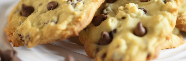 كوكيز برقائق الشوكولا حلى سهلة ولذيذة