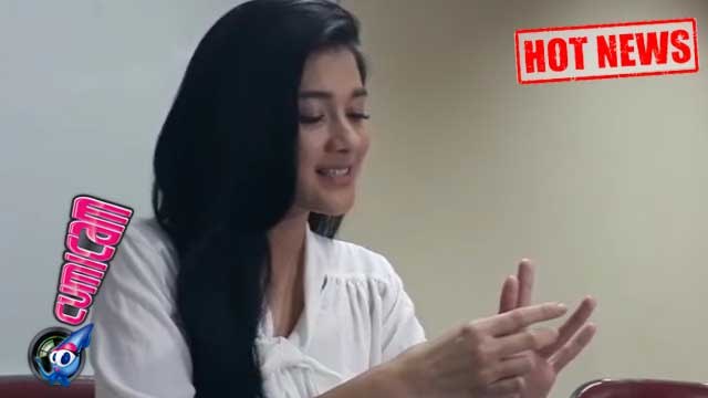 Hot News! Kenakan Cincin di Jari Manis, Naysila Sudah Dilamar Pacar? - Cumicam 03 Oktober 2017