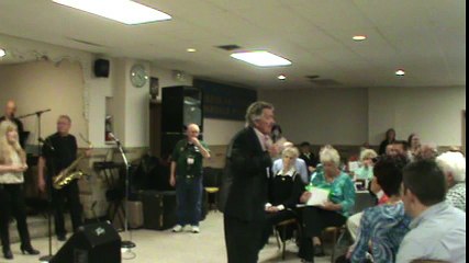 Ronnie Dove sings 'One Kiss For Old Time Sake' Maryland November 2015