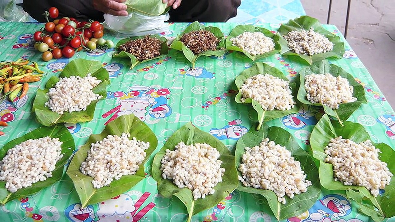 Top 10 Most Disgusting and Bizarre Foods People Actually Eat