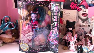 Avea Trotter - Freaky Fusion / Fusioni Mostruose - Monster High - Review / Recensione ***