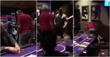 Grandalhão arma confusão com jogador de poker num casino mas acaba por levar uma lição