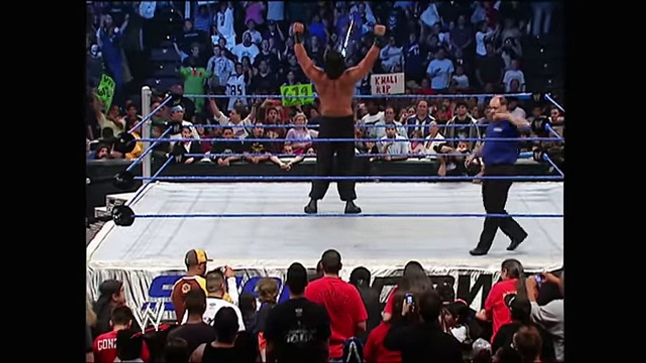 Rey Mysterio vs. The Great Khali- SmackDown, May 12, 2006 - YouTube