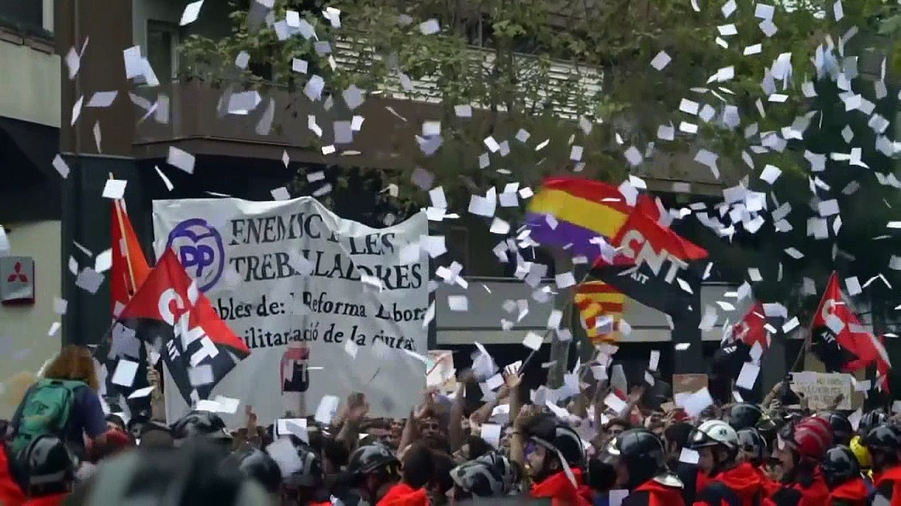 Several thousand protest in Barcelona