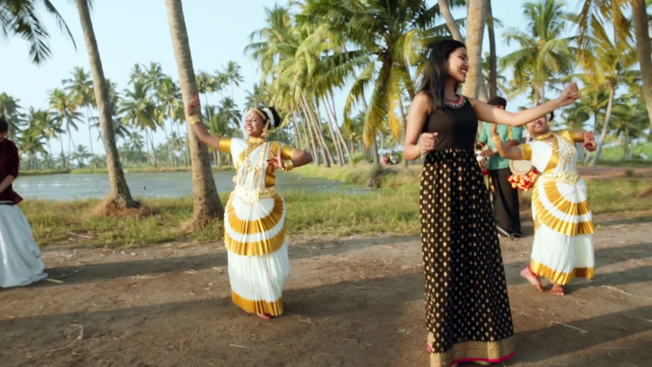 Kuttanadan Punjayile - Kerala Boat Song (Vidya Vox English Remix)
