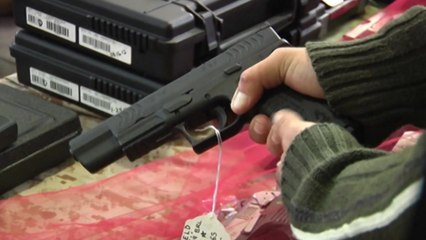 트럼프 "총기규제 논의할 것"...이번엔 바뀔까? / YTN