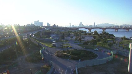 [날씨] 쌀쌀해진 추석...귀경길 날씨는? / YTN