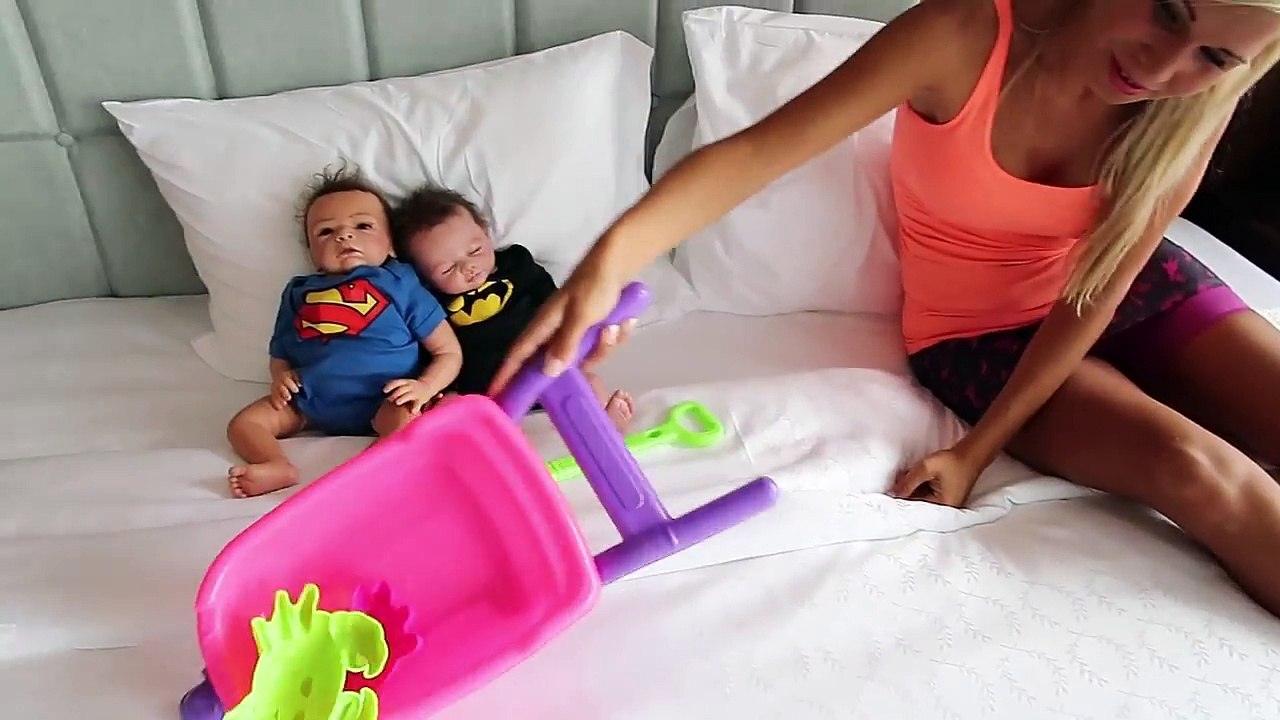 Hidden Crying Twin Babies FALLING DOWN From Roof! Silicone Baby Doll Fun