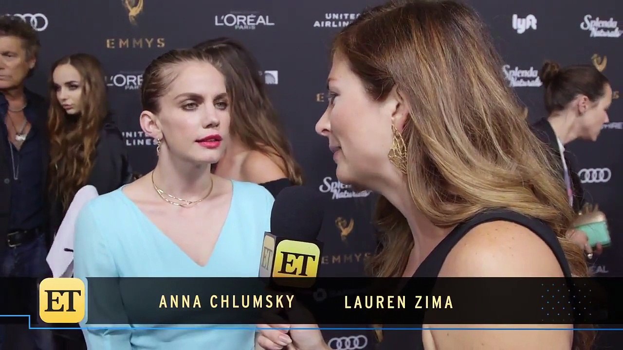 EXCLUSIVE - 'Veep' Star Anna Chlumsky on Amy's Pregnancy - 'She's Got Choices to Make'-iOn_bgnWtXk