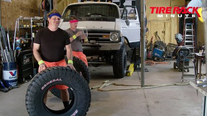 Racing a Groovy ’70s Van in the Gambler 500 - Dirt Every Day Ep. 68