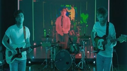 The Academic « Bear Claws » (Live Looper Version)